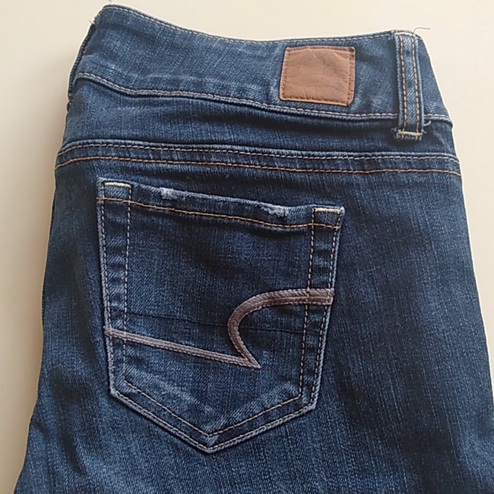 American Eagle Artist Jean